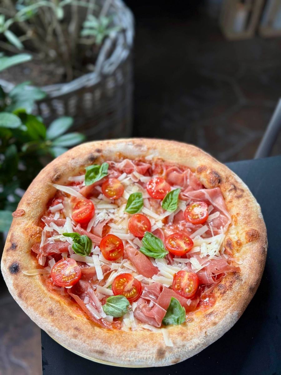 Pizza Prosciutto di Parma